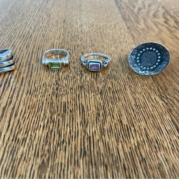 Silpada Sterling Silver Ring - Picture 2 of 2